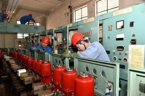 十小時攻堅記——電氣廠作業(yè)人員全力奮戰(zhàn)施工紀(jì)實